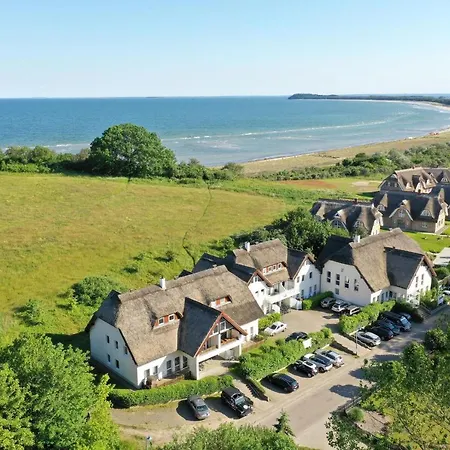 Hotel F-1010 Strandhaus Moenchgut Dz 37 Strandnah, Inkl Fruehstueck *