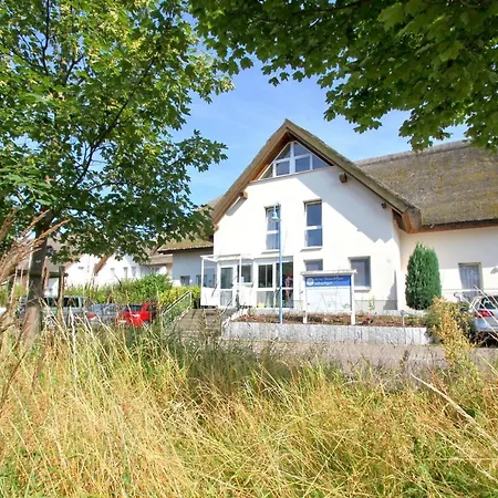 Otel F-1010 Strandhaus Moenchgut Dz 37 Strandnah, Inkl Fruehstueck
